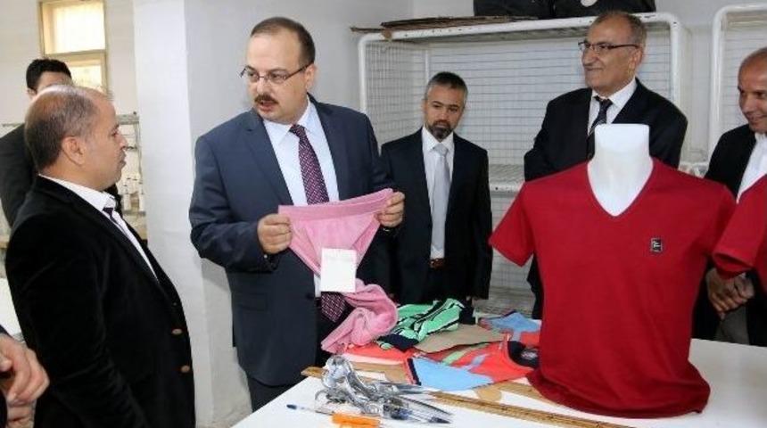 Vali Canbolat, Yatırımlarla İlgili İncelemelerde Bulundu