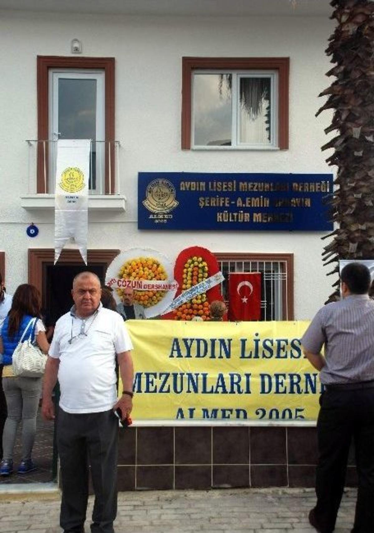 Almed, Pilav G&uuml;n&uuml;nde Dernek Binasına Kavuştu