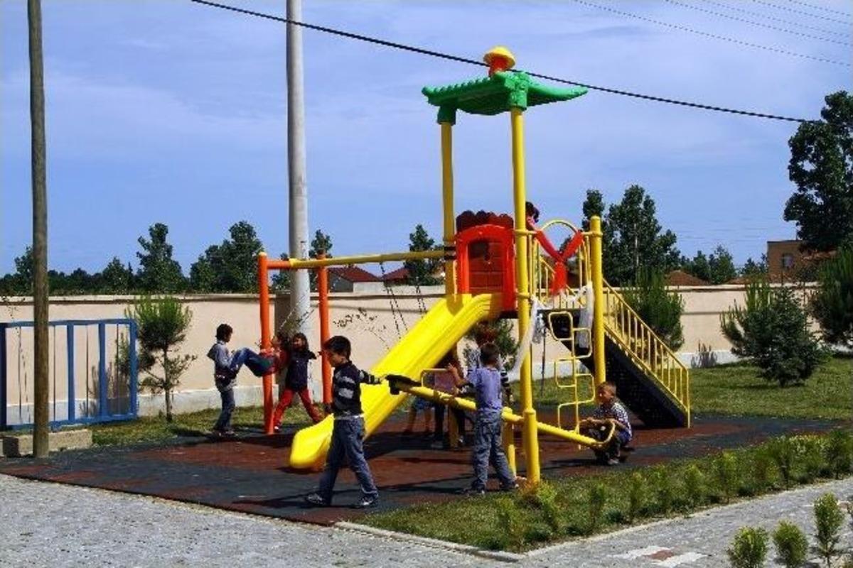 &Ouml;rnek &Ouml;ğretmenlere Validen &Ouml;d&uuml;l