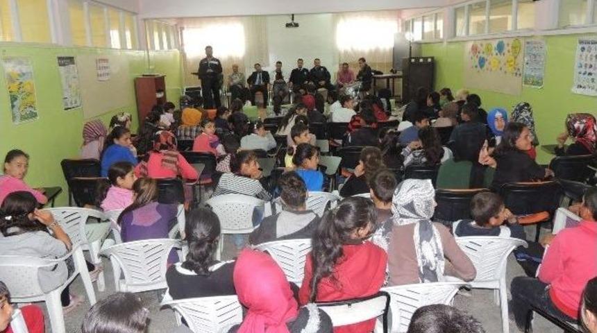 Eleşkirt Ybo&rsquo;da Kariyer G&uuml;n&uuml; Etkinliği Yapıldı