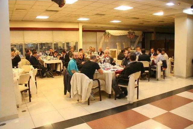 Gen&ccedil; M&uuml;siad D&uuml;zce Şubesi Dost Meclisi Yapıldı 2