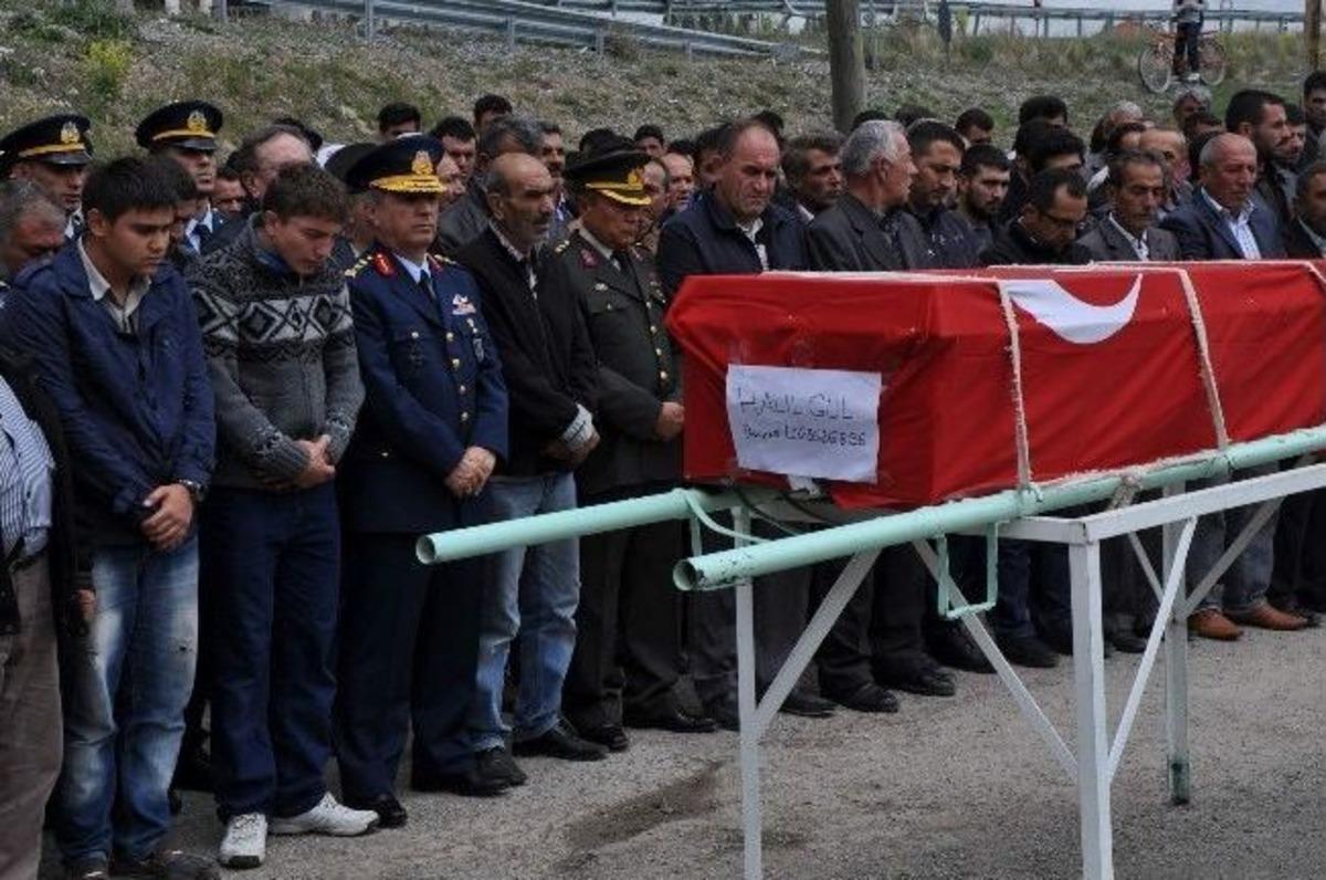 Afganistan&rsquo;da &Ouml;len T&uuml;rk İş&ccedil;i Son Yolculuğuna Uğurlandı