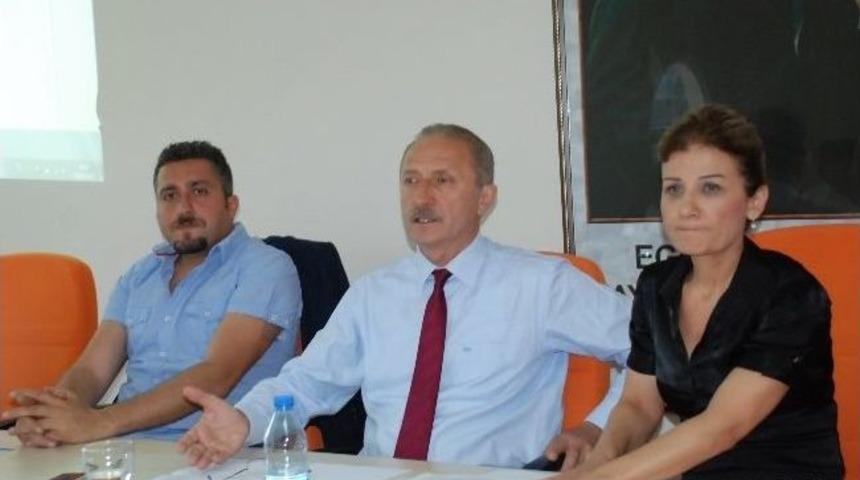 &Ccedil;ağrı Ve Usul Tartışmaları Meclisi Erteletti