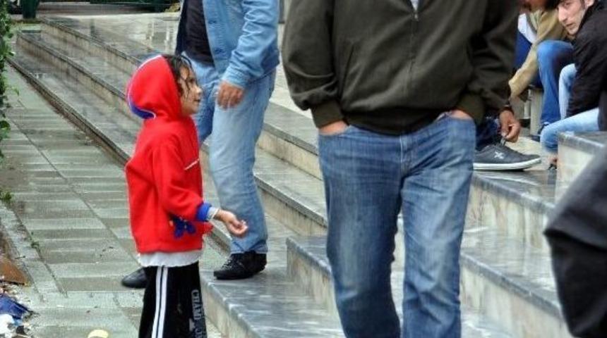 Namaz &Ccedil;ıkışı Dinlenciler Bıktırdı