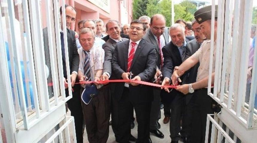 Beyşehir&rsquo;de Yıl Sonu Karma Sergisi A&ccedil;ıldı