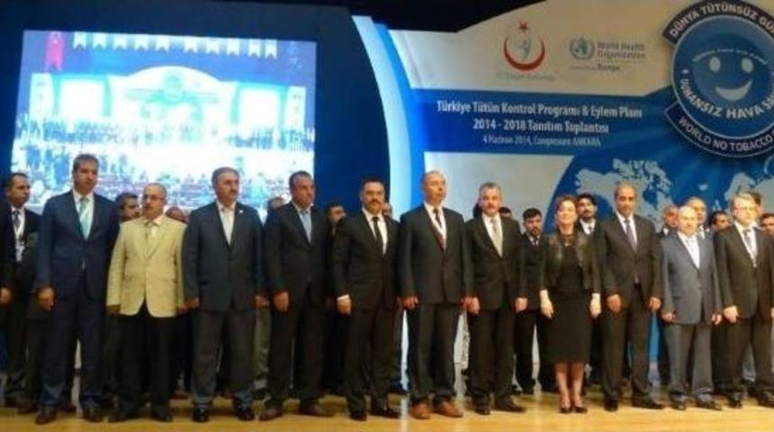Bursa'da 1 Yılda Sigara Yasağına Uymayanlara 4 Milyon 861 Bin Lira Ceza Kesildi
