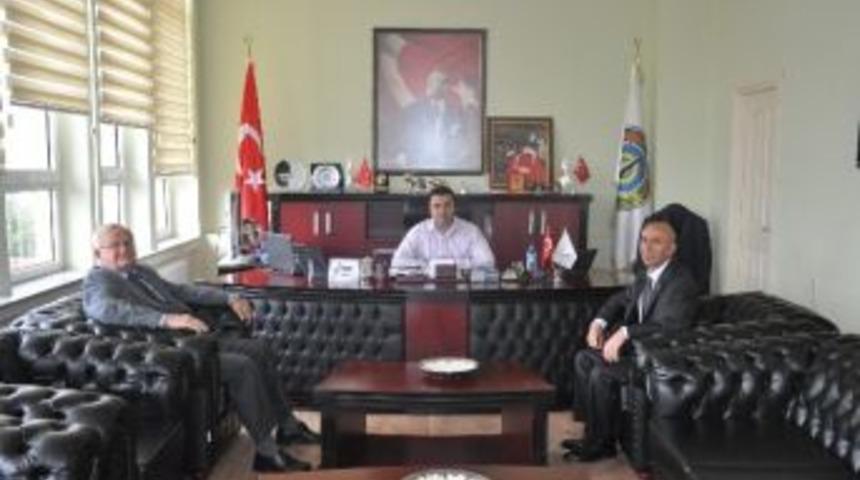 T&uuml;rk B&ouml;brek Vakfı Genel Başkanı Timur Erk'ten, Başkan Yurdakul&rsquo;a Ziyaret