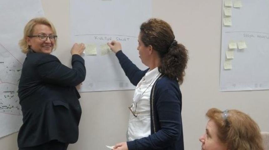 Nil&uuml;fer&rsquo;de Demokrasi &Ccedil;arkı İşlemeye Başladı