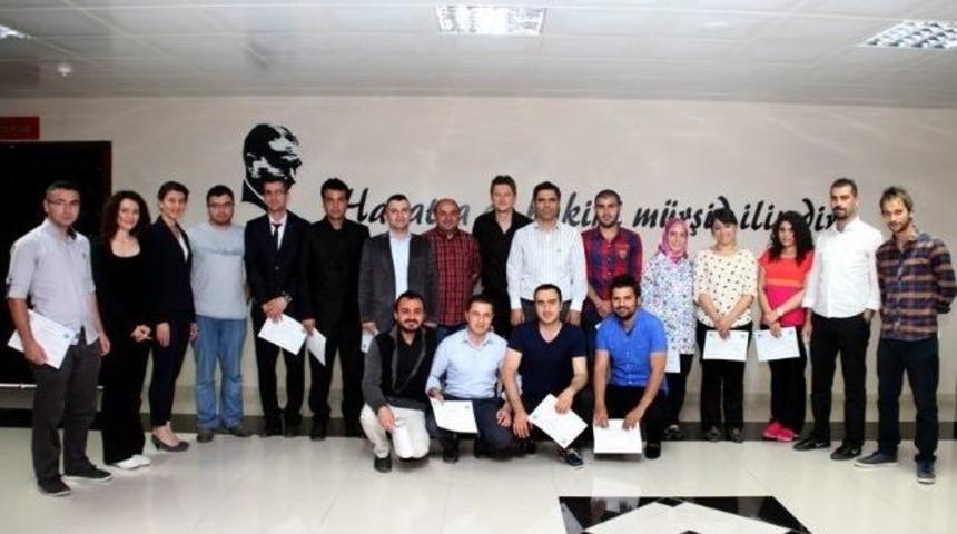 Yeni Girişimciler Sertifikalarını Aldılar