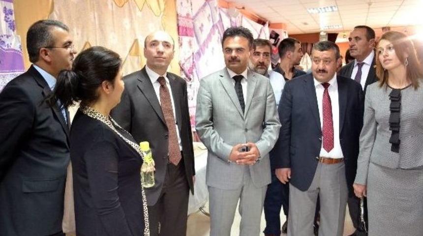 Kelkit Halk Eğitim'den Yılsonu Sergisi