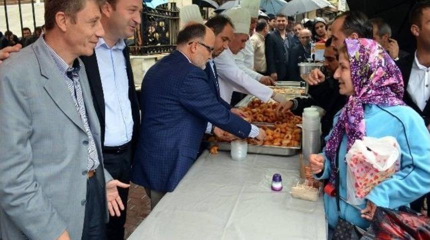 Soma Şehitleri '301' Hatimle Anıldı