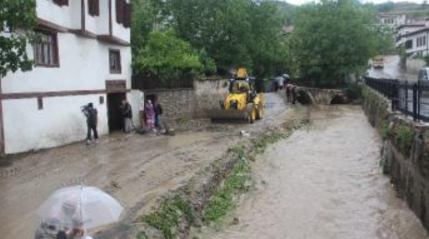 Ak&ccedil;u Deresi Islah Edilecek