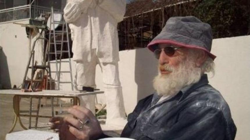 Seferihisar'da Sanat Bah&ccedil;esi A&ccedil;ıldı