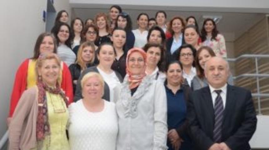 Esog&uuml;'de Hemşirelere Y&ouml;nelik Eğitim Programı