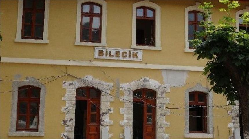 Bilecik Tren Garı Tadilata Girdi