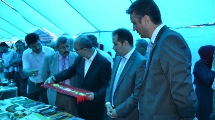 B&uuml;nyanlı Gen&ccedil; Mucidler Tasarımlarını Sergiledi