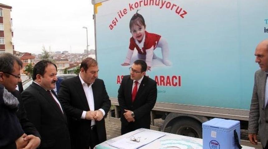 Esenyurt&rsquo;ta Sağlıklı Toplum İ&ccedil;in Aşı Kampanyası