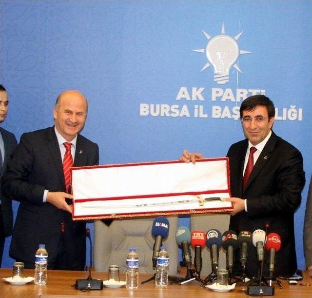 Başbakanın Montaj &Ccedil;ıkan Tapelerine H&uuml;k&uuml;metten Değerlendirme 1