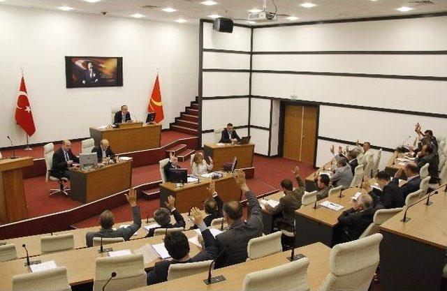 Otob&uuml;s &Uuml;cretlerine 25 Kuruş Zam 1