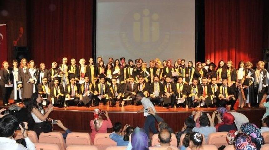 Eczacılık Fak&uuml;ltesi Mezunları İ&ccedil;in T&ouml;ren