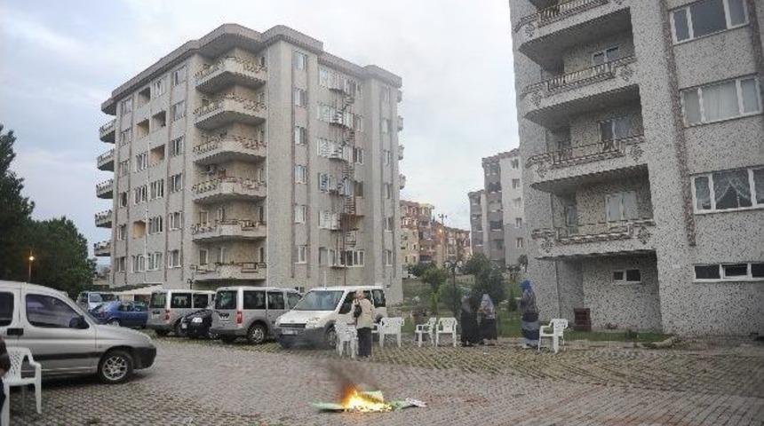 &Ccedil;anakkale&rsquo;de Depreme Dayanıklı Olmayan 10 Bina Boşaltıldı