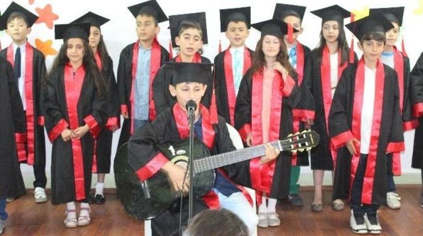 Cumhuriyet&rsquo;ten Mezuniyet T&ouml;reni