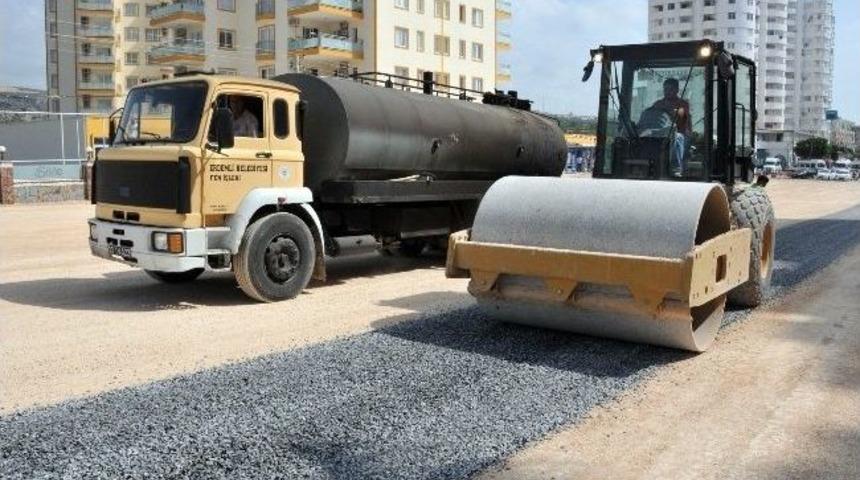 Erdemli'de Asfalt &Ccedil;alışması Başladı