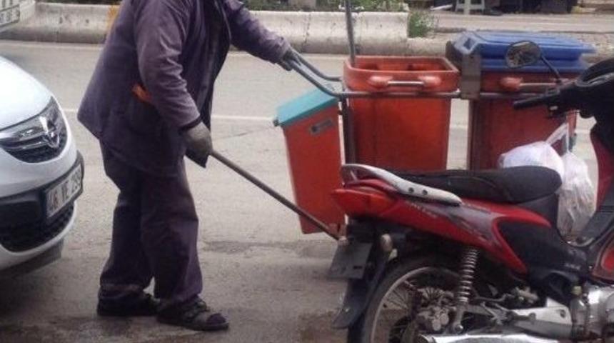 Emektar &Ccedil;&ouml;p&ccedil;&uuml;n&uuml;n Meslek Aşkı