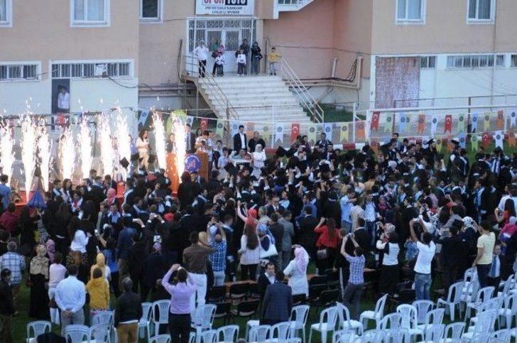 Elmalı Myo’da Mezuniyet Coşkusu G5