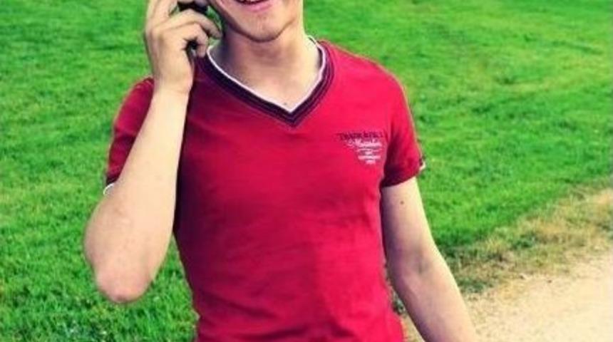 Bı&ccedil;aklanarak &Ouml;ld&uuml;r&uuml;len Gencin Ağabeyi G&ouml;zaltına Alındı