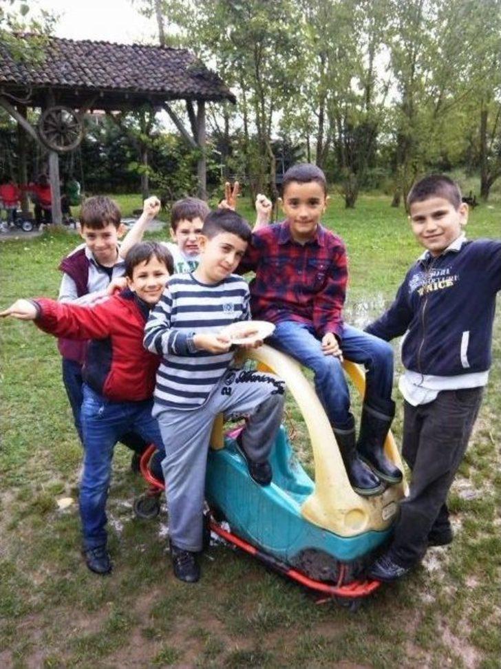 İsmetpaşa İlkokulu 3-b Sınıfı Öğrencileri Kahvaltıda Bir Araya Geldi G1