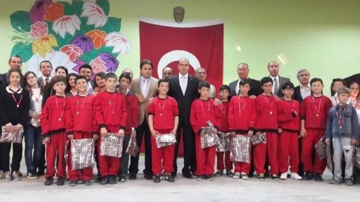 Kırka Mehmet Akif Ersoy Ortaokolu Öğrencilerin Yıl Sonu Programı G2