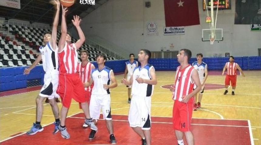 Gen&ccedil;lik Turnuvası'nda Finalistler Belli Oldu