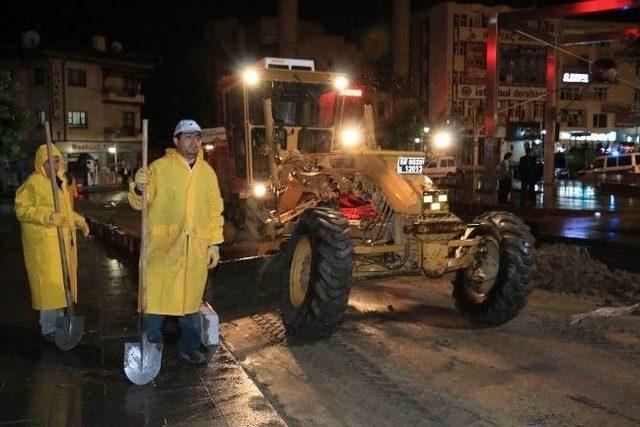 Aksaray'da Bir Gecede Yeni Yol Açıldı