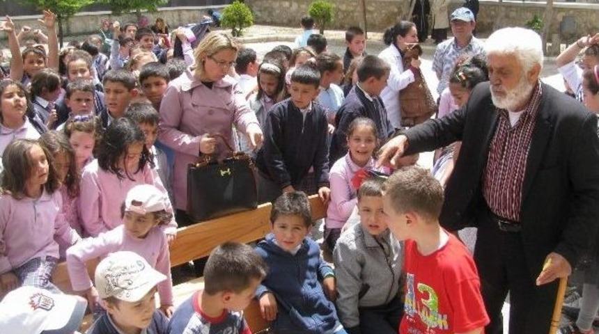 T&uuml;rk Sineması&rsquo;nın &lsquo;k&ouml;t&uuml; Adamı&rsquo; İhsan Gedik Bolvadin&rsquo;de