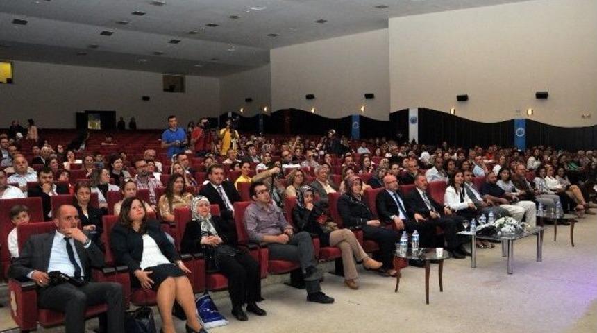 'ak&uuml;'l&uuml; Miniklerde Mezun Oldu