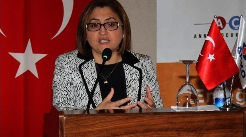 B&uuml;y&uuml;kşehir Belediyebaşkanı Şahin; &ldquo;gaziantep&rsquo;i Kucaklamak Durumundayız&rdquo;