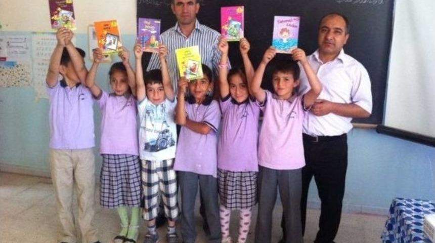 &Ouml;ğrencilere Karne Hediyesi