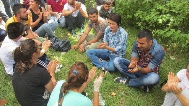 Bdp, Kırklardağı&rsquo;nda S&uuml;resiz Oturma Eylemi Başlattı 2