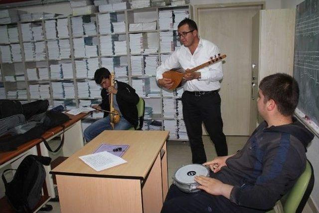 Korkuteli Türk Halk Müziği Korosu Konsere Hazırlanıyor 1