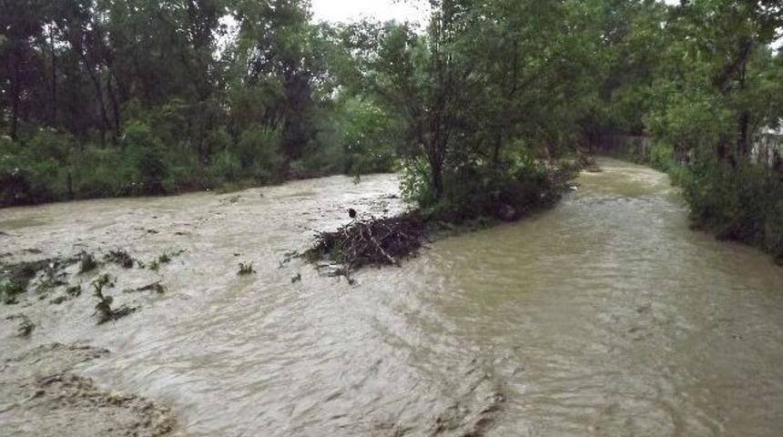 Kastamonu&rsquo;da Sel Hayatı Fel&ccedil; Etti