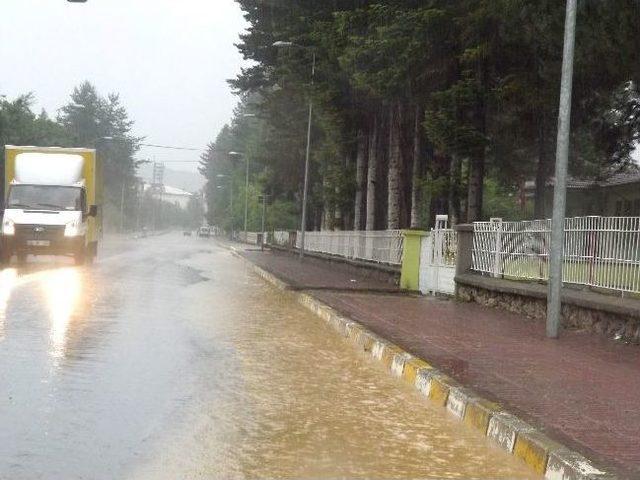 Kastamonu’da Sel Hayatı Felç Etti