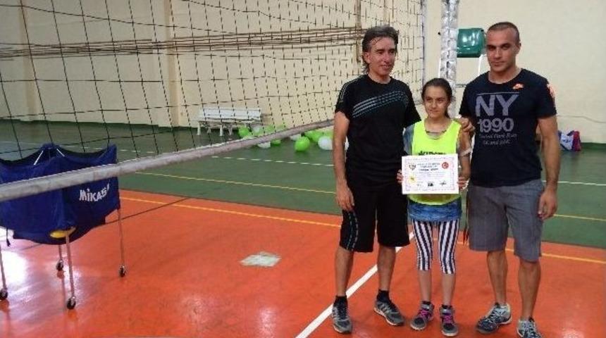 Anamur Belediye Spor Voleybol Temel Teknik Kursu Tamamlandı
