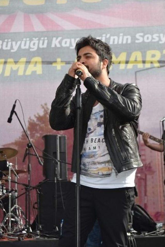 Kayseri de Yusuf G&uuml;ney Coşkusu 1