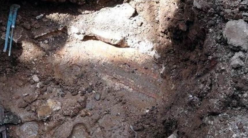 Su Tesisatı Kazısında Tarihi Eser &Ccedil;ıktı