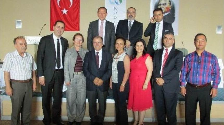 Kuşadası Otelciler Derneği Genel Kurulu Yapıldı