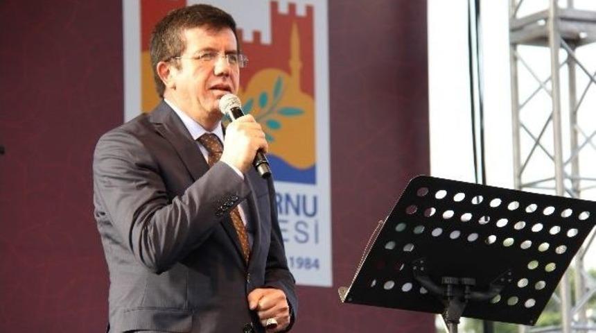 Zeytinburnu'nda Mesir Macunu Şenliği