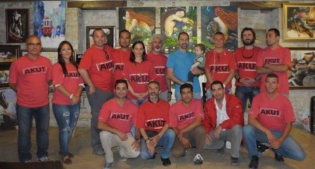 Kuşadası’nda Nasuh Mahruki Söyleşisi 3