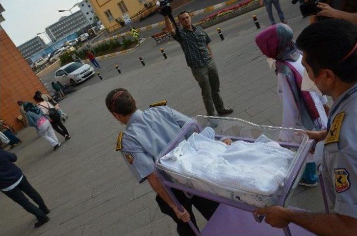 Bakırköy Devlet Hastanesindeki Yangın Paniğe Neden Oldu G5