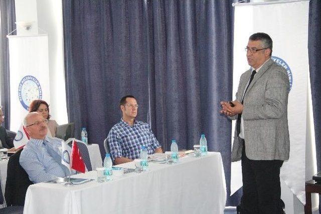 Konak ta &Ouml;ncelikli Hedef İş Barışı 1